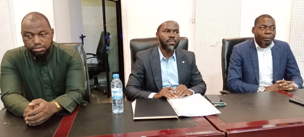 Angola: Investigador moçambicano responsabiliza multinacionais estrangeiras pelo “recrudescer” do terrorismo em Cabo Delgado