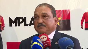 “Proposta de destituição do Presidente angolano destapa insegurança entre militantes do MPLA”