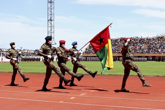 Celebração dos 50 anos da Guiné-Bissau une Marcelo e Costa após crise política em Portugal