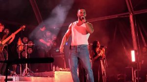 NININHO VAZ MAIA – alma «Gitana» no Réveillon em Castelo Branco