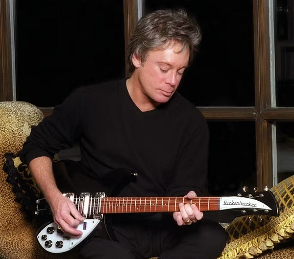 Morre Eric Carmen, Ícone do Pop-Rock dos Anos 70, aos 74 Anos