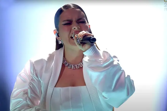Iolanda brilha e se consagra como a grande vencedora do Festival da Canção 2024