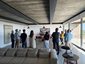 Vinhos com Cultura na Adega 23: Apresentação do livro «Campanha do Rossilhão» de Victor Carmona