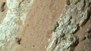 Rover Perseverance da NASA Descobre Rocha Potencialmente Indicativa de Vida Antiga em Marte
