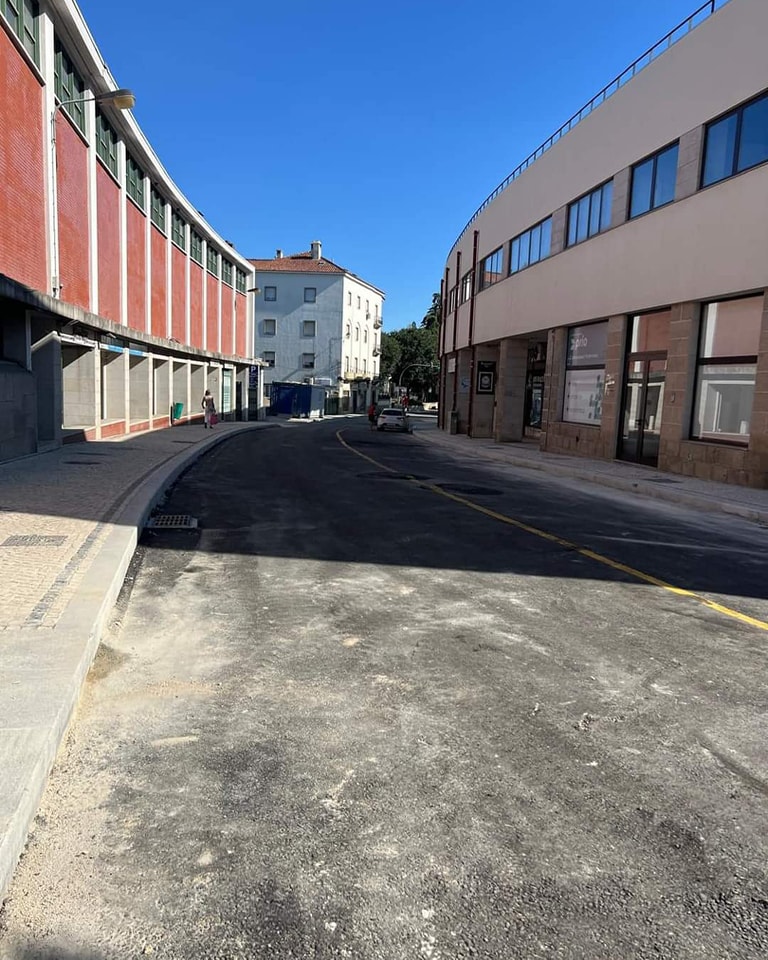 Leopoldo Rodrigues e a Revolução das Obras Invisíveis: Requalificar ou Só Pavimentar?