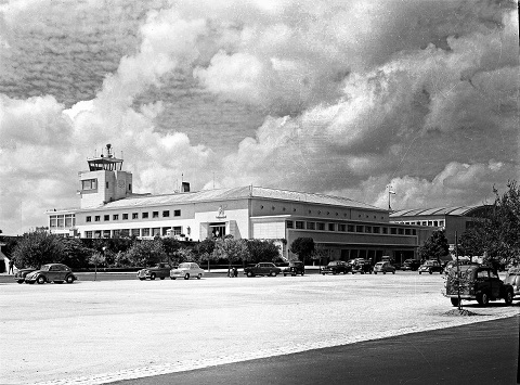 Duarte Pacheco é o culpado do 'imbróglio' dos terrenos do aeroporto de Lisboa